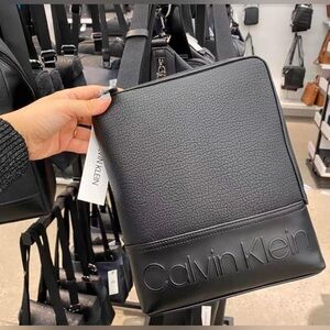 Calvin Klein Black Men's/Women’s Bag NWT